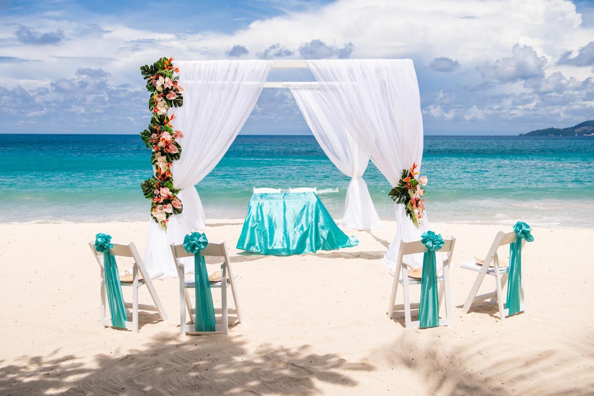 Mount Cinnamon Resort & Beach Club St. George's Eksteriør billede